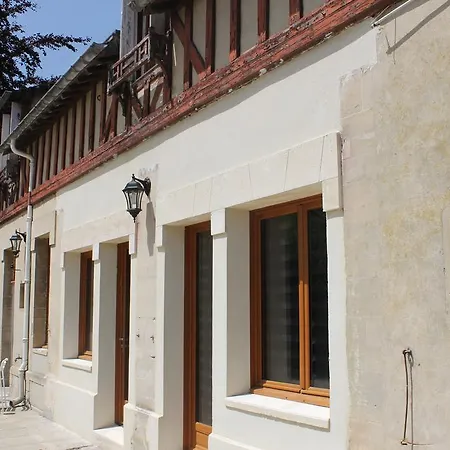 La Maison De Bed and breakfast Bayeux