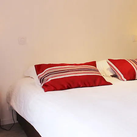 La Maison De Bed & Breakfast